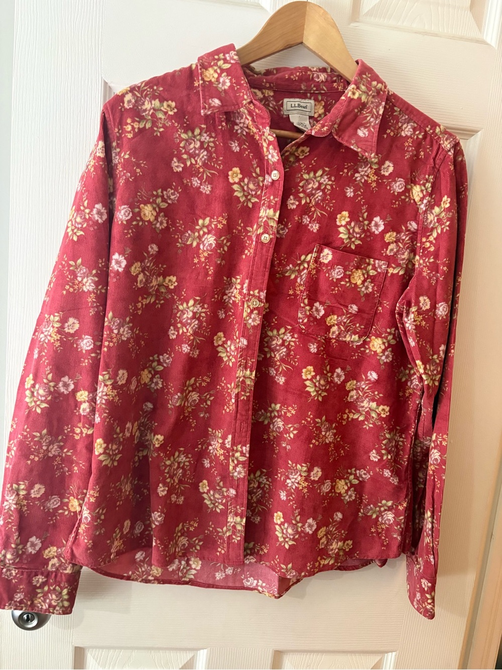 L.L. Bean vintage floral corduroy long sleeve button front size large cotton